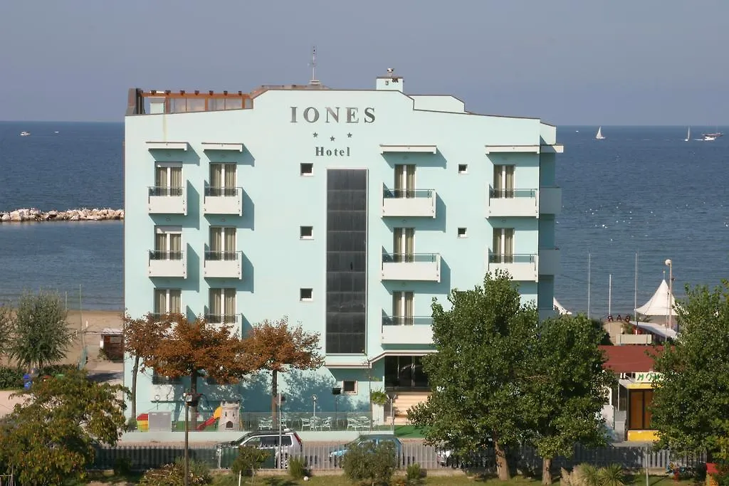 Hotel Iones Rimini