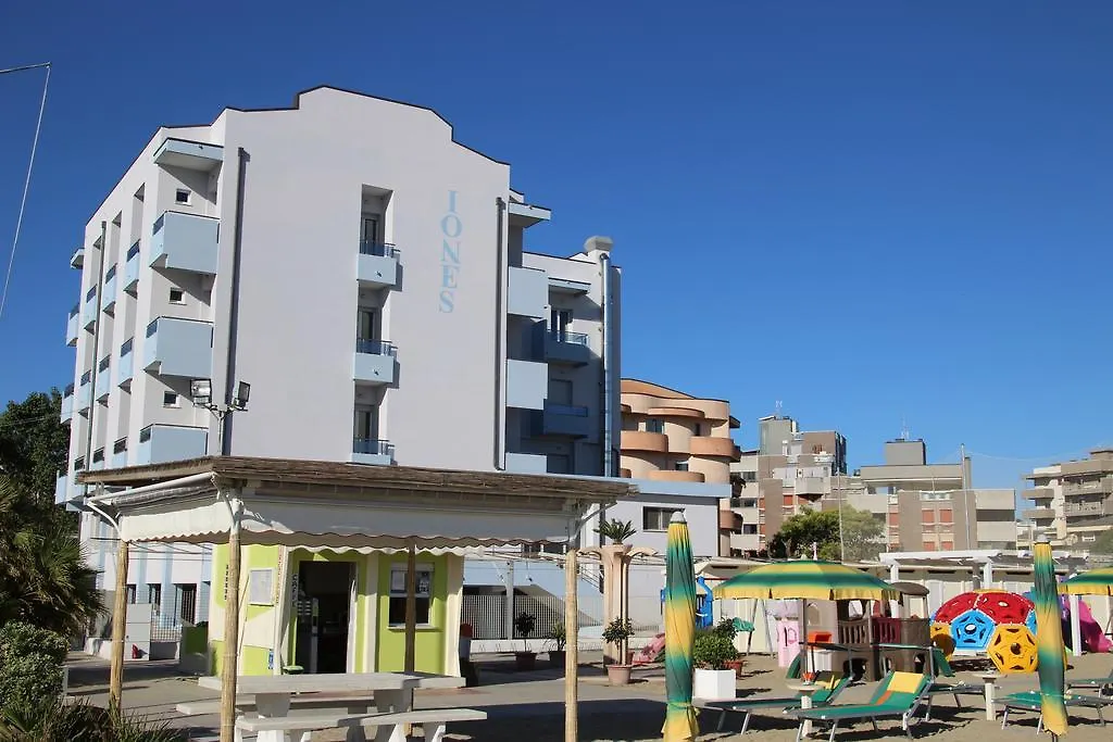 Hotel Iones Rimini